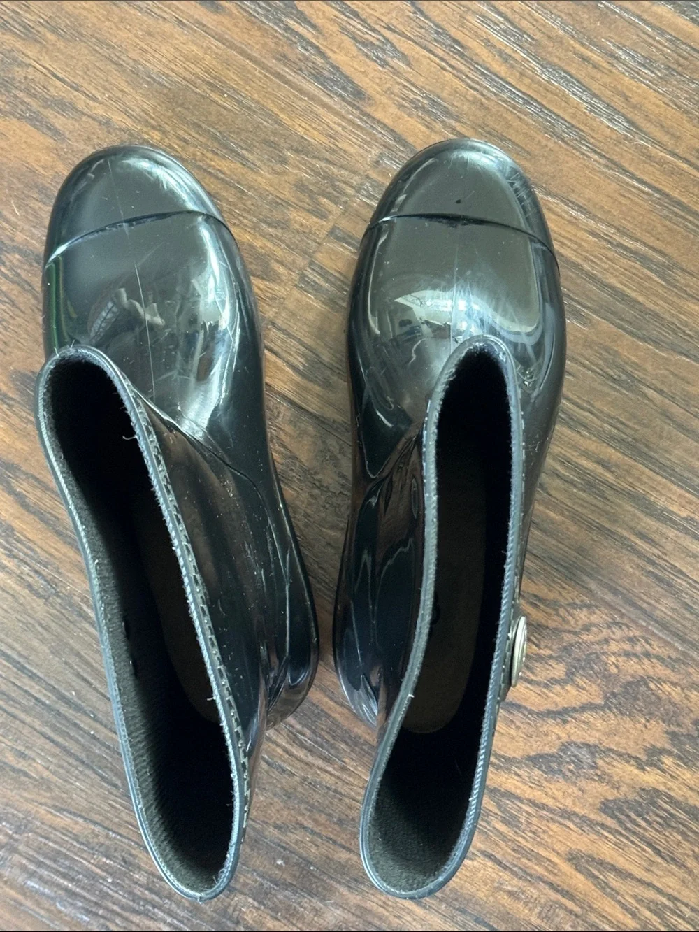 UGG Black Gloss Rain Boots
